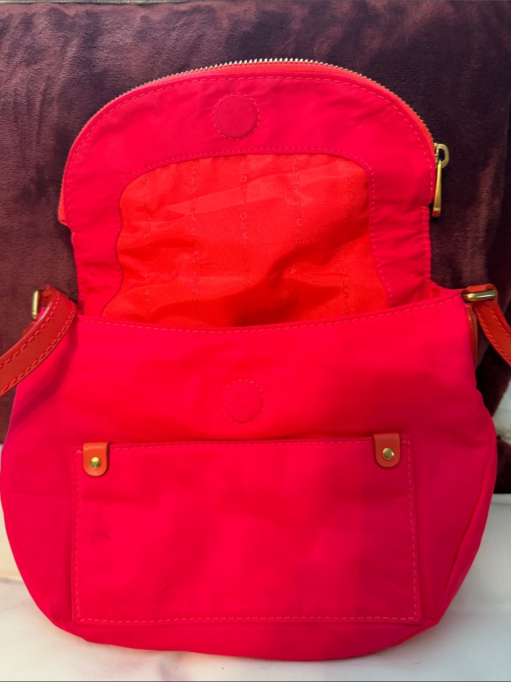 Marc by Marc Jacobs Preppy Natasha Nylon Crossbody in PINK with Orange Trim - Picture 11 of 12
